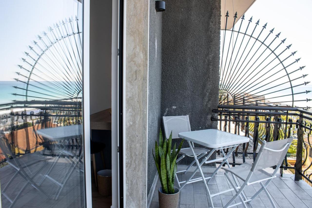 1531 Jackson B&B สกาเลอา ภายนอก รูปภาพ